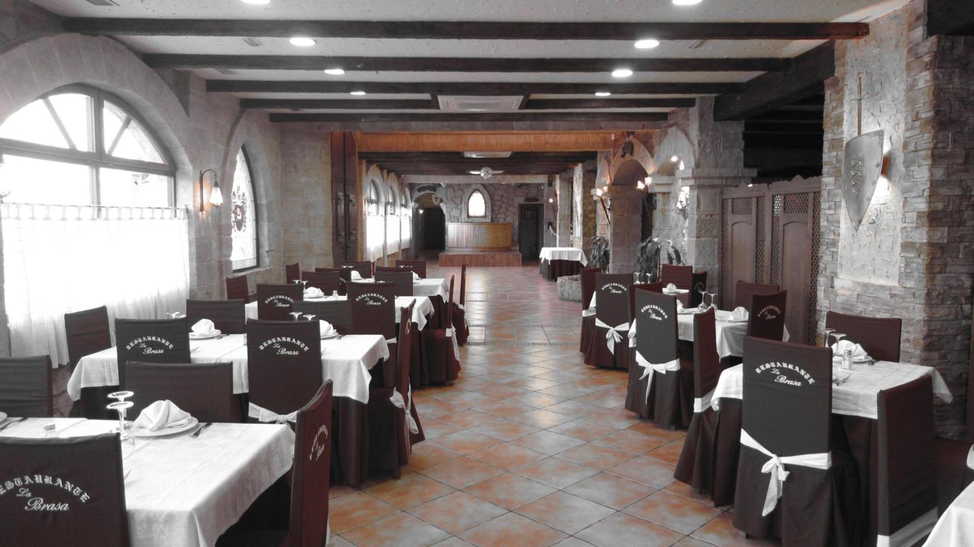 Hotel La Brasa Vélez de Benaudalla Exterior photo
