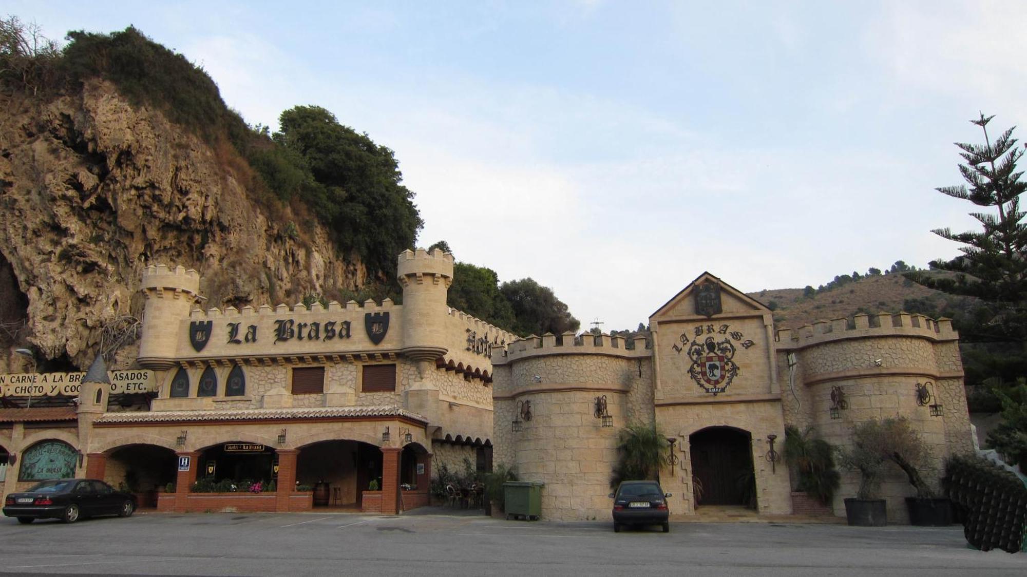 Hotel La Brasa Vélez de Benaudalla Exterior photo